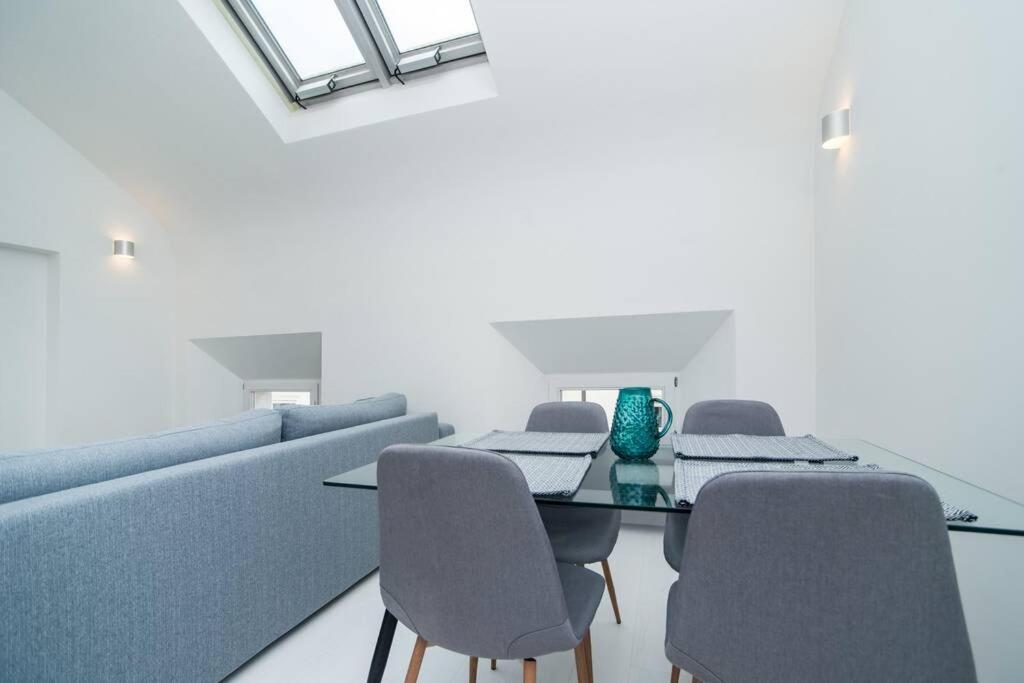 Old Town 1 Bedroom Oasis With Ac And Double Shower Prague Luaran gambar